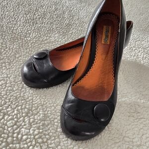 Miz Mooz Black Leather Heels